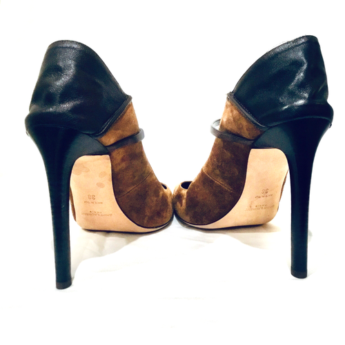 Preowned SAINT LAURENT PARIS Marjorelle 105 Suede Convertible Pumps SRP $882 - Picture 3 of 5