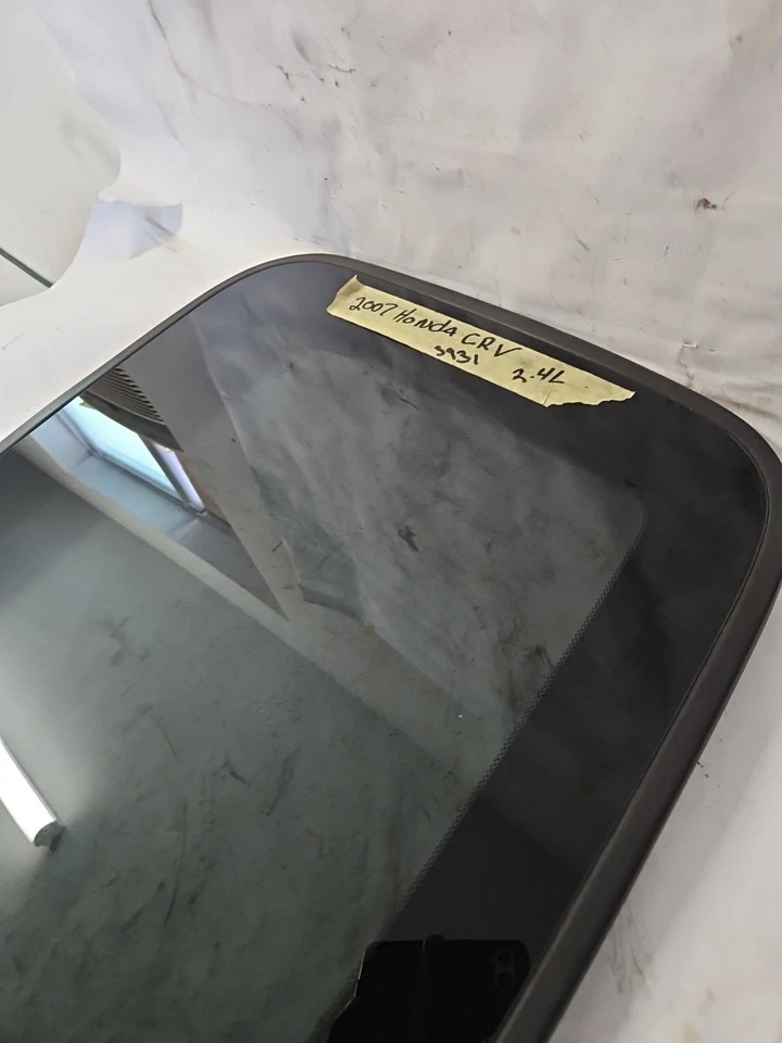2007-2011 Honda CRV Sunroof Glass OEM FOR JAPAN BUILT ONLY VIN STARTS WITH "J" Foto 2 de 4