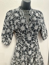 Boston Proper Dress Women Sz S Texture Embroidered V Neck Fit Flare Puff Sleeve