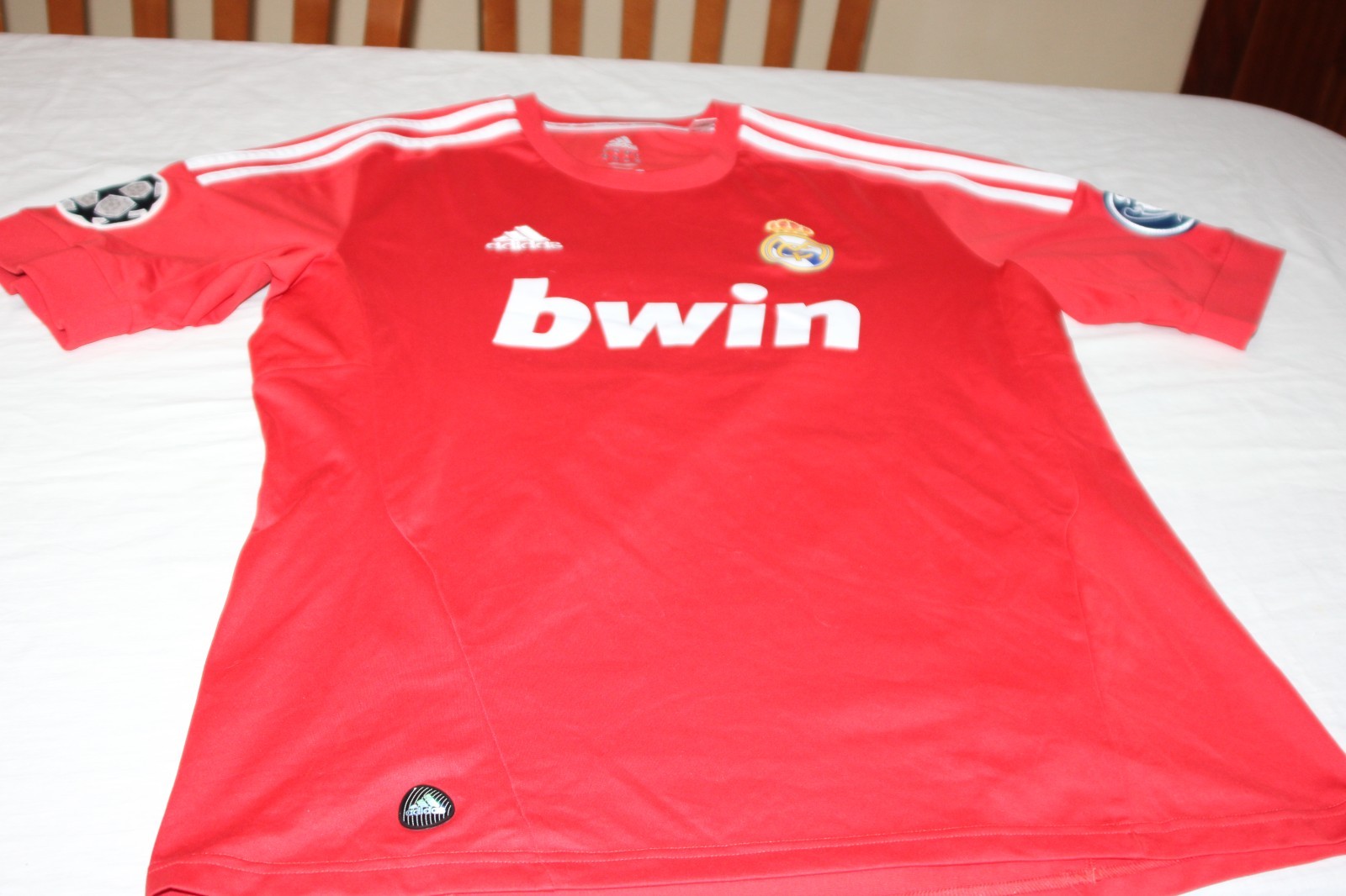 Maillot Real Madrid Rouge 2011 12 ADIDAS Original Taille L -