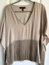 Top BCBG con flecos INIKO beige piedra pómez para mujer talla L