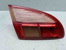 TOYOTA AVENSIS Station Wagon T22 Heckklappenleuchte rechts 2.00 Diesel 32511037