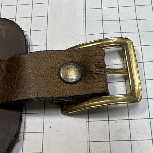 Pulsera de cuero genuino con accesorios de acero - Hecha en EE. UU. - Imagen 2 de 8