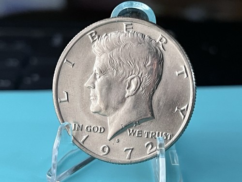1972 D Kennedy Half Dollar - FG Initials' - Picture 3 of 7