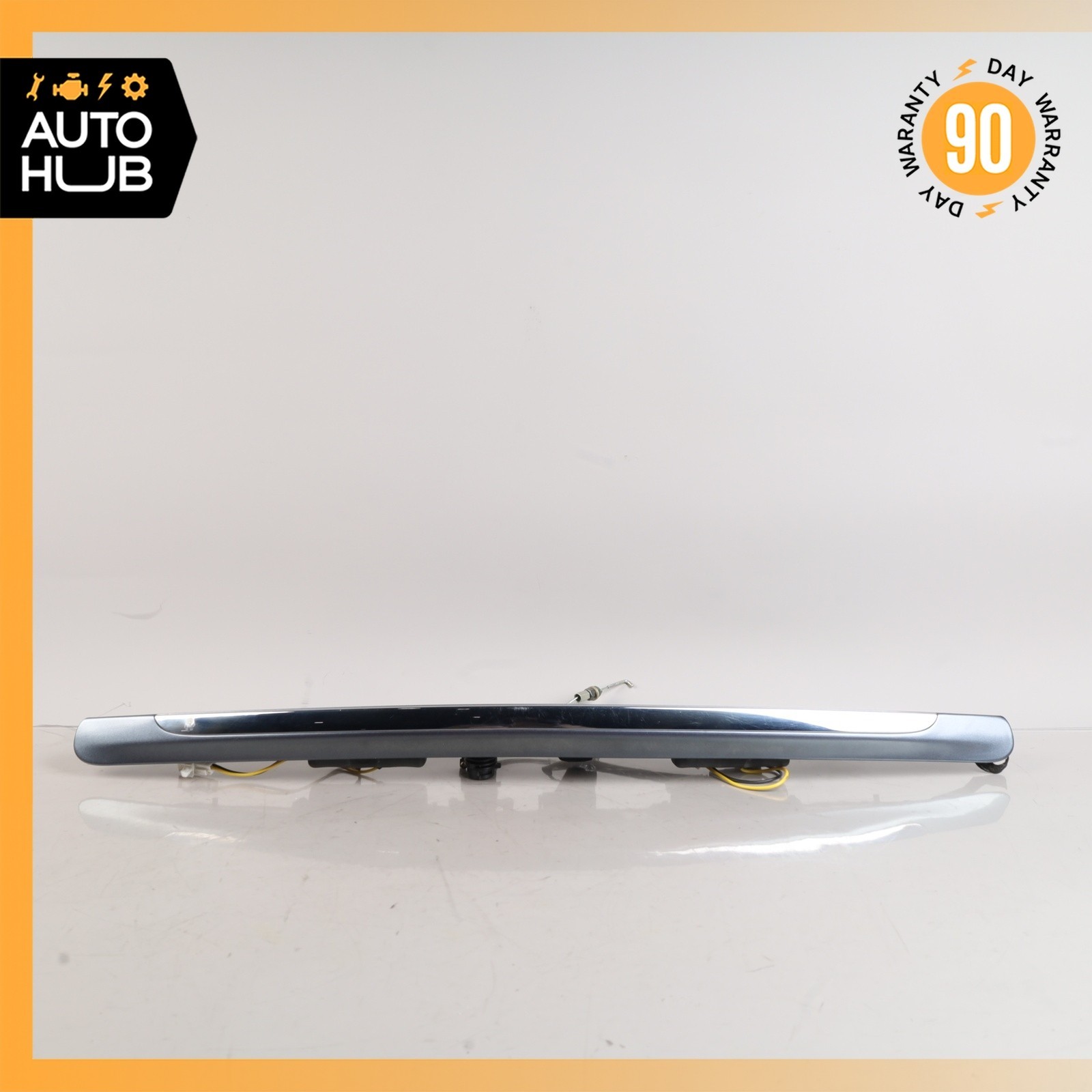 Maserati Quattroporte 2003-2013 Rear Trunk lid plate