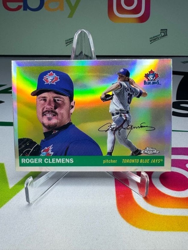 2025 Topps Chrome Platinum Roger Clemens #456 Refractor - Toronto Blue Jays