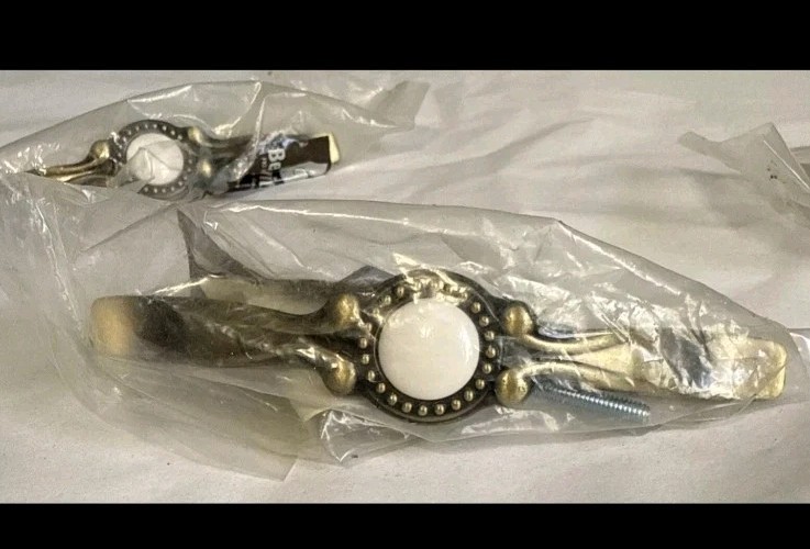 Belwith Drawer Pull Hickory Cavalier Antique Brass White 5” 3"cc P956-W Lot of 2