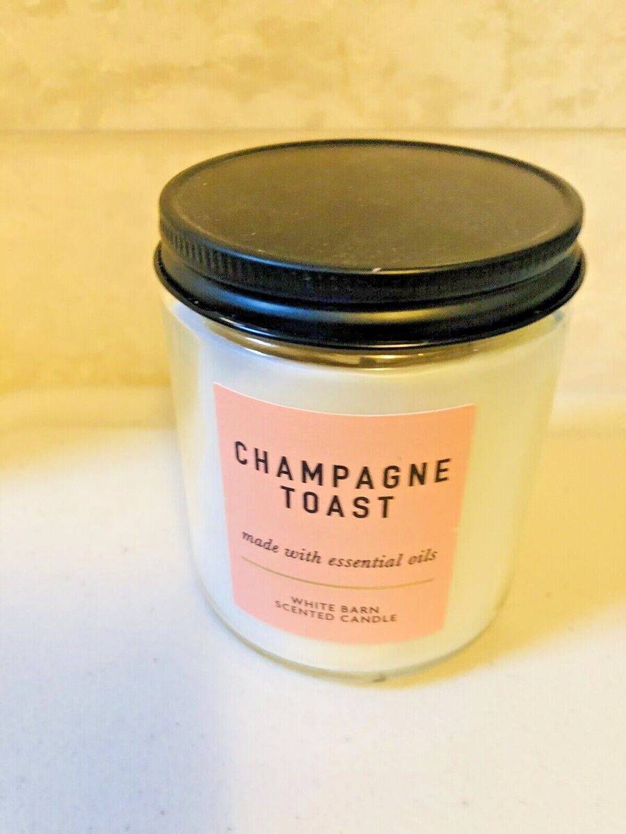 Bath & Body Works Champagne Toast Single Wick Candle, Candles & Home  Fragrance, Household