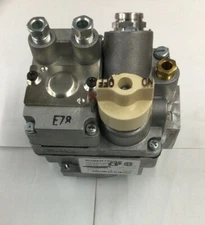 P5045658 - Pitco Gas Valve -- (LP)  - 1/2" FPT -  free shipping