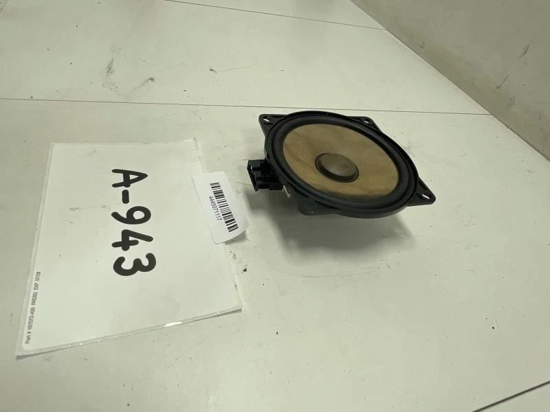 2006 2009 VOLKSWAGEN RABBIT ALTO-FALANTE DIANTEIRO DIREITO PORTA LATERAL DO PASSAGEIRO FABRICANTE DE EQUIPAMENTO ORIGINAL+ - Imagem 3 de 4