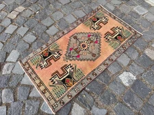 Small Vintage Turkish Rug, Handknotted Wool Bohemian Mat (1,6 X 3,1 ft)