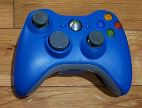 Xbox 360 E Special Edition Blue Bundle 500GB Console, Controller, Cords, TESTED