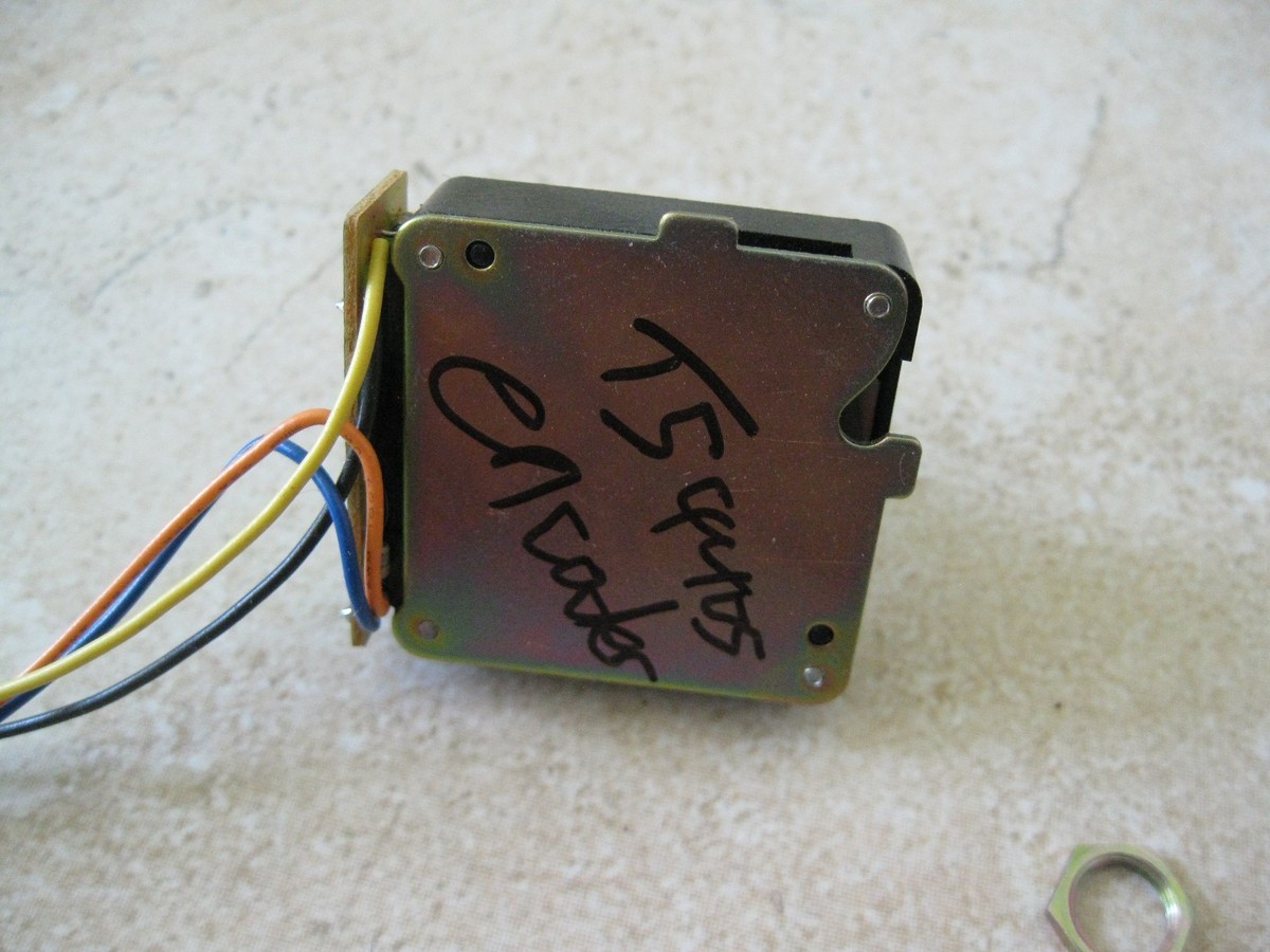 Kenwood TS-440S VFO ENCODER in Excellent shape and working as it