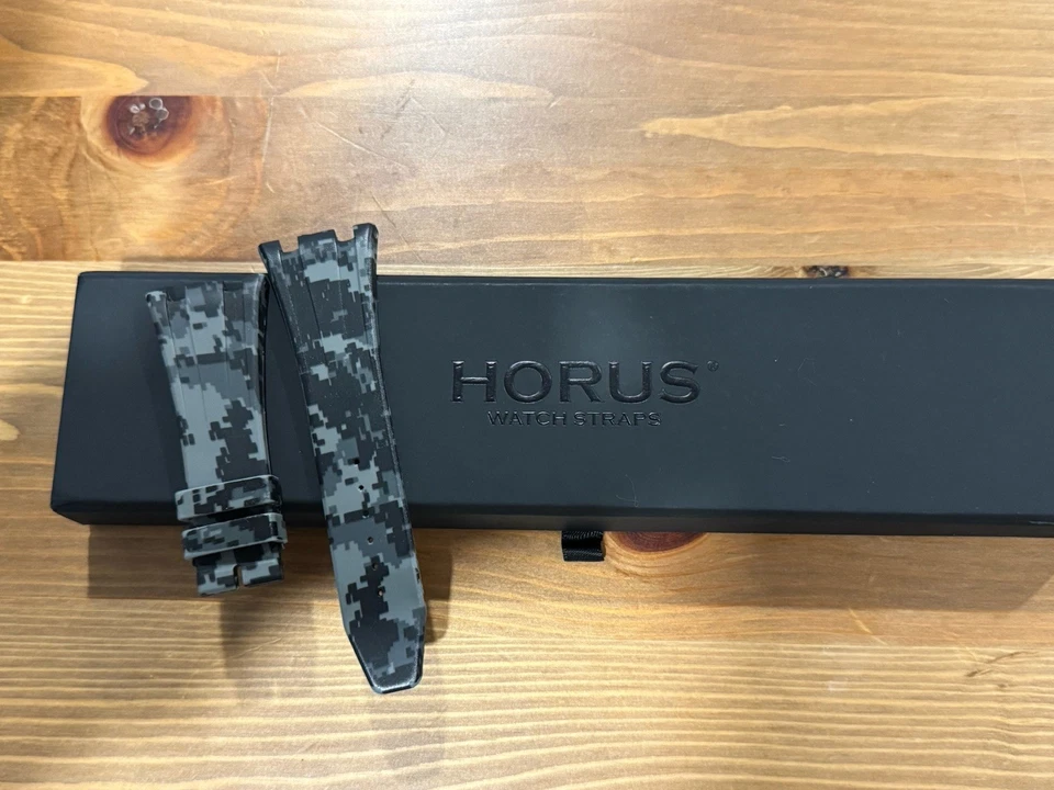 AUDEMARS PIGUET 42 MM ROBLE REAL OFFSHORE HORUA GRAFITO CAMUFLAJE Foto 2 de 4