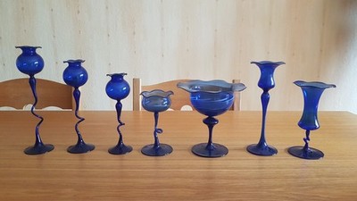 1 Stück lauschaer glas, kleine dekorative Vasen,  Farbe blau,grun