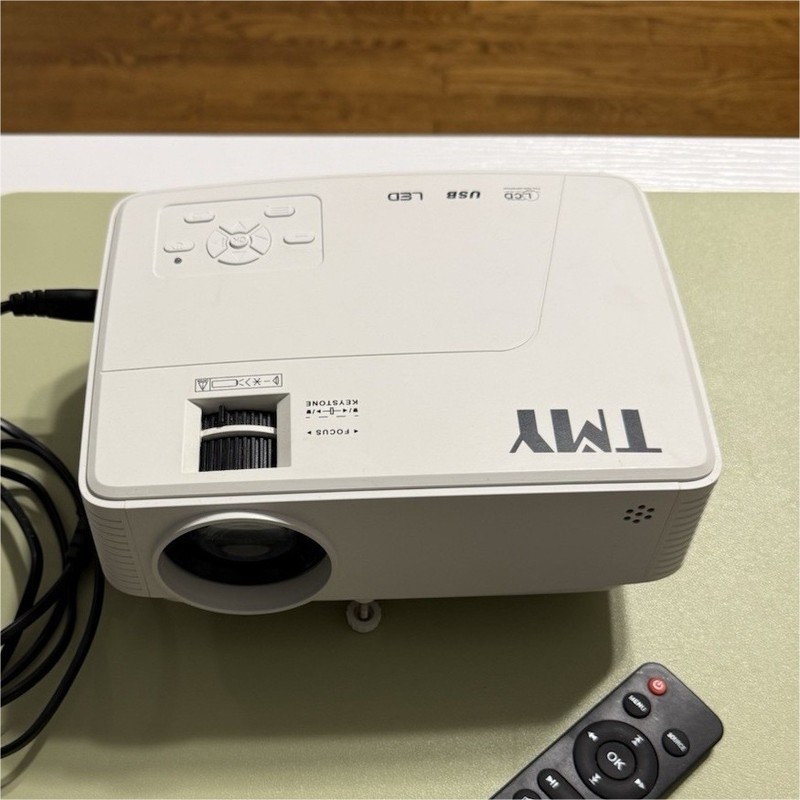 TMY V28 LCD LED Projector 720p 9500 Lumens HDMI USB VGA Remote White
