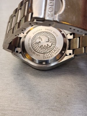 特価SALE中　神官サイズ【ブラジル産モリオンクォーツ】 Zodiac Desert Hawk Quartz Model Z02504 Swiss Made New Battery | eBay