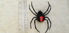 ROBO ALIVE CRAWLING BLACK WIDOW SPIDER REAL-LIFE BATTERY-POWERED ROBOTIC TOY 