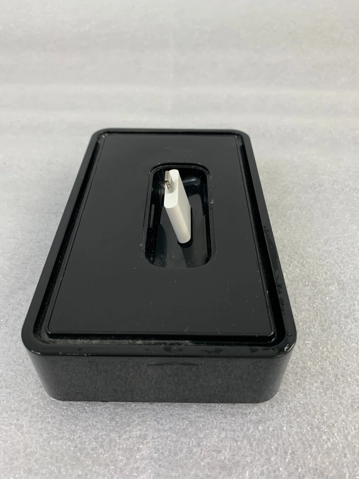 CONTROL4 DOCK C4-IPDKTT1-E-B CON ADAPTADOR DE RAYO, SIN CABLES - ENVÍO GRATUITO Foto 3 de 4