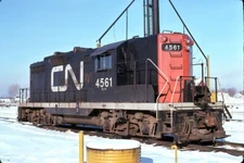 Canadian National (CNR) - GP9 - #4561 - Original 35mm Slide