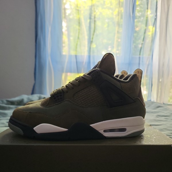 Jordan 4 RETRO SE CRAFT