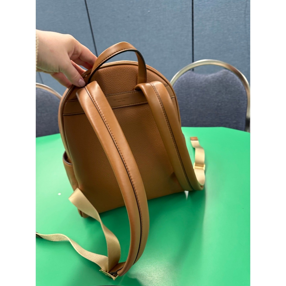 Michael Kors Medium Bex Backpack Brown Acorn Leather  display picture 1