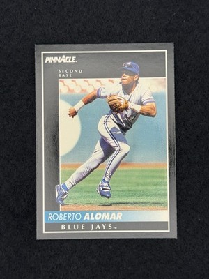 1992 Pinnacle - HOF Roberto Alomar #45  - Toronto Blue Jays - Baseball Card