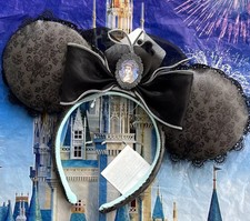 Diadema Orejas de Minnie La Mansión Embrujada Parques Disney Encaje Medusa ¡NUEVA 2025!
