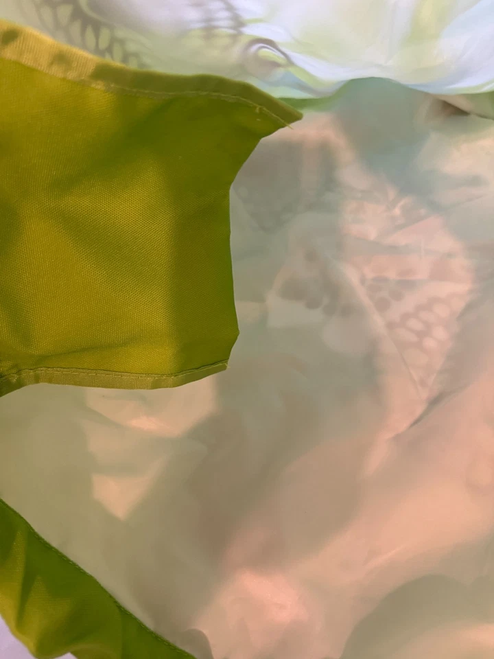 VERA BRADLEY LIME'S UP LAUNDRY BAG NWOT (D-9) - Image 4 of 4