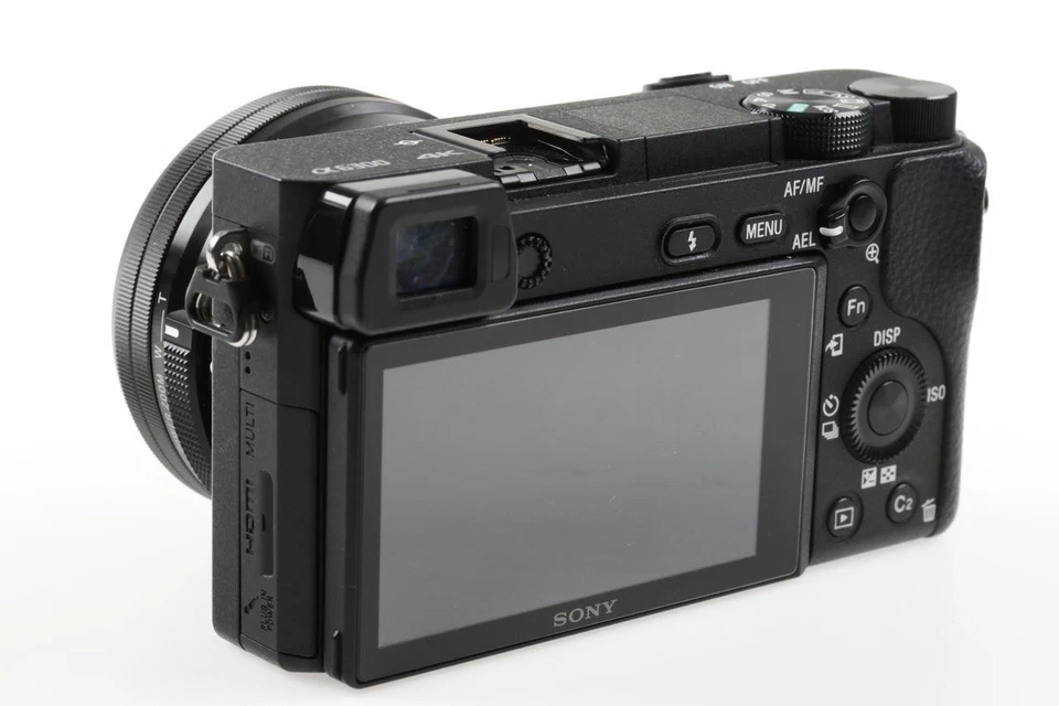 SONY Alpha 6300 mit E PZ 16-50mm OSS - SNr: 3821614 - Bild 3 von 4