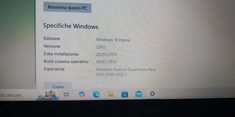 Compaq CQ58 Notebook PC Celeron B830 12gb ddr3 480GB SSD HDMI DVD Windows 10 - Immagine 4 di 4