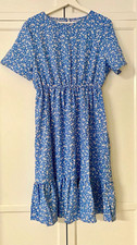 Damen Minikleid blau/weiß Blumen Kurzarm Run...