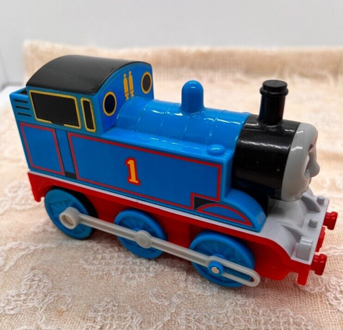 Thomas the Train Spin Master LTD Thomas Train Motorized Sounds Train - Picture 1 of 7