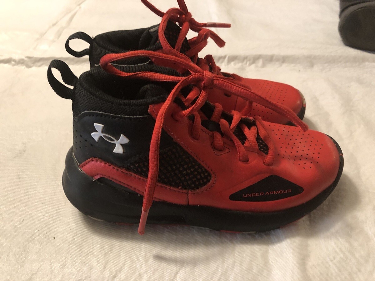 Under Armour スパイクシューズ レッド/ブラック Amazon.com | Under Armour Unisex Jet '21, Red (600)/Black, 9