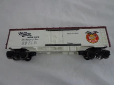  LIONEL"O" AND "027"GAUGE MILLER HIGH LIFE BEER REFRIGERATION  CAR 6-9852