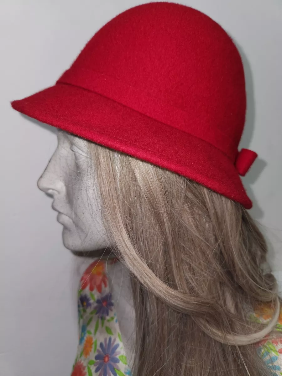 Red wool sales cloche hat