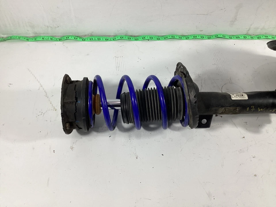 2017-2019 大众 GTI 支柱减震弹簧组件带脚踝 5QM413031T 原始设备制造商。 — 第 4/4 张图片