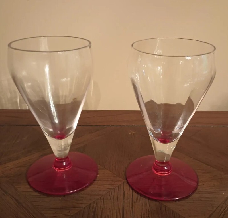 Vintage MCM Cocktail Glasses Clear Ribbed w/Ruby Red Base 5" high Set Of 2 EUC