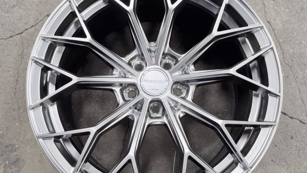 New 18x8.5 Lenso Venom VNA (4 wheel) 5x108 fit Volvo S90 XC60 S90