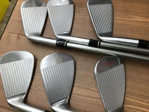 Royal Collection BBD'S TOUR VS Irons #5-9,Pw(6Clubs)/Diamana Thump/Flex:Stiff - Image 2 of 4