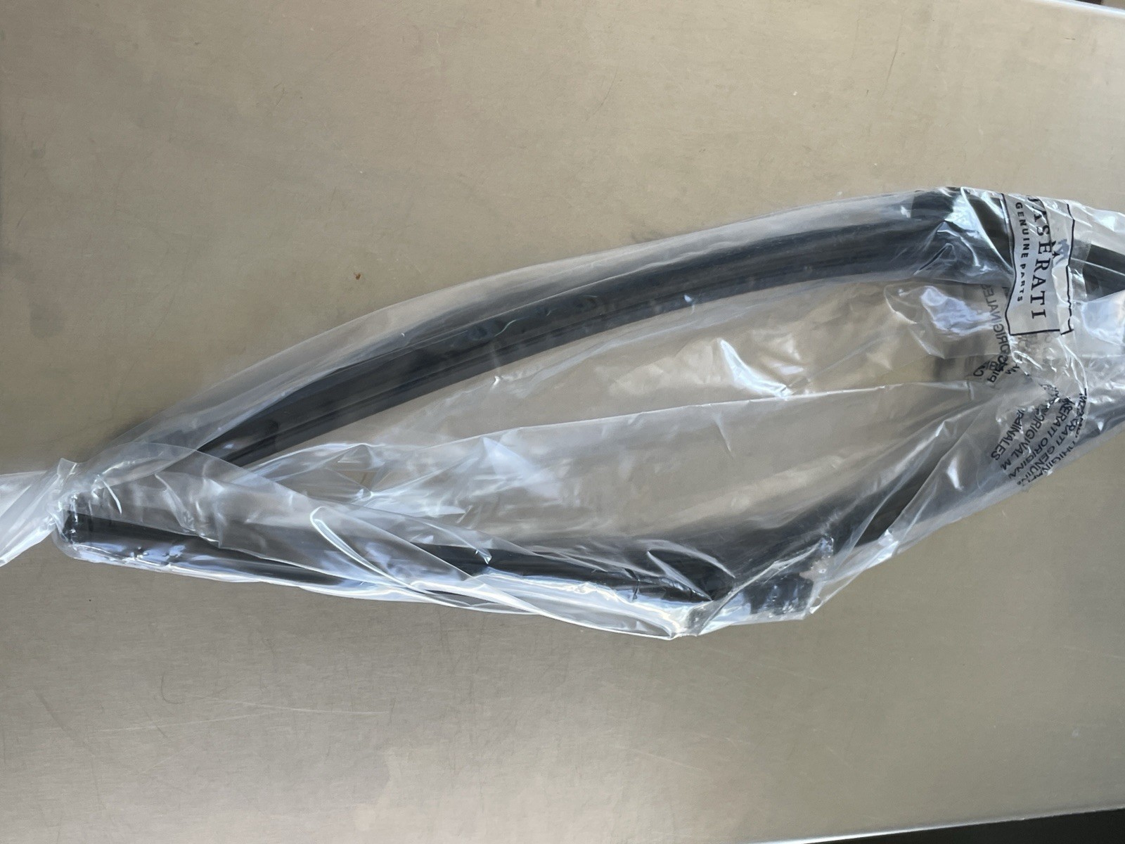 2023 2024 2025 MASERATI GRECALE WINDSHIELD WIPER BLADES FACTORY MASERATI OEM🟢