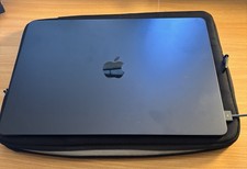 Apple MacBook Air 15” (2025) – 24GB / 512GB – M4 – Midnight