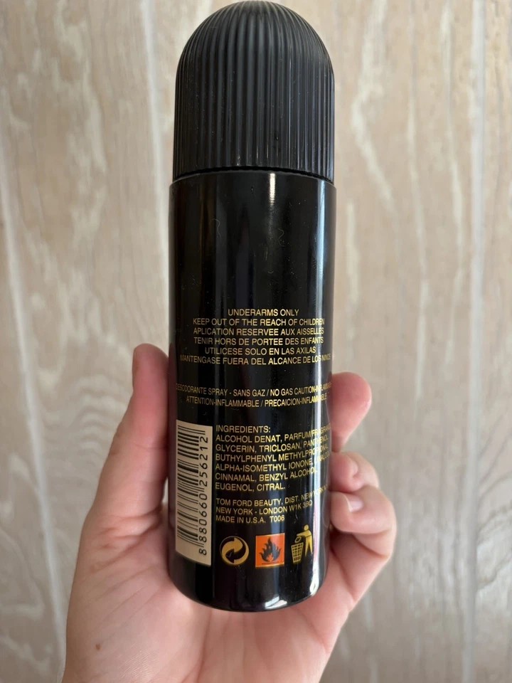 Tom Ford Desodorante Orquídea Negra Spray Natural 6.7oz Unisex Fragancia Medias Foto 3 de 3