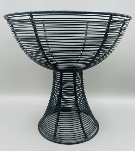 Vtg Metal Wire Pedestal Footed Fruit Basket Farmhouse Decor Mid Century Modern