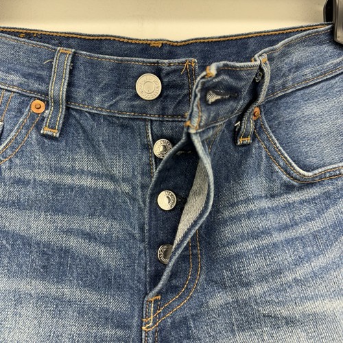 Levi’s 501 size 25 Women’s Blue Distressed Denim Raw Hem Cutoff Jean Shorts - Picture 3 of 7