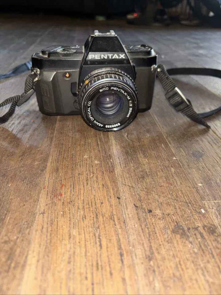 Пленочная камера Asahi Pentax K1000 с объективом SMC Pentax-M 1:2 50 мм - Изображение 2 из 4