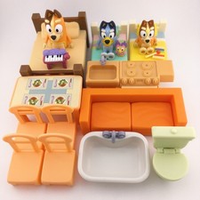 Bluey Ultimate House Playhouse Furniture Lot  Toy Figures