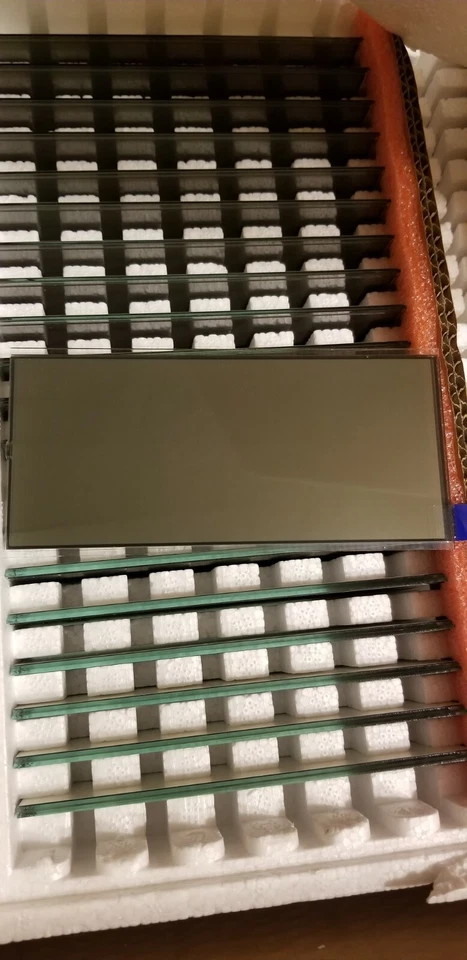 Lote De 160 PANTALLAS LCD-H502M70TF-D Lumex  Foto 2 de 4