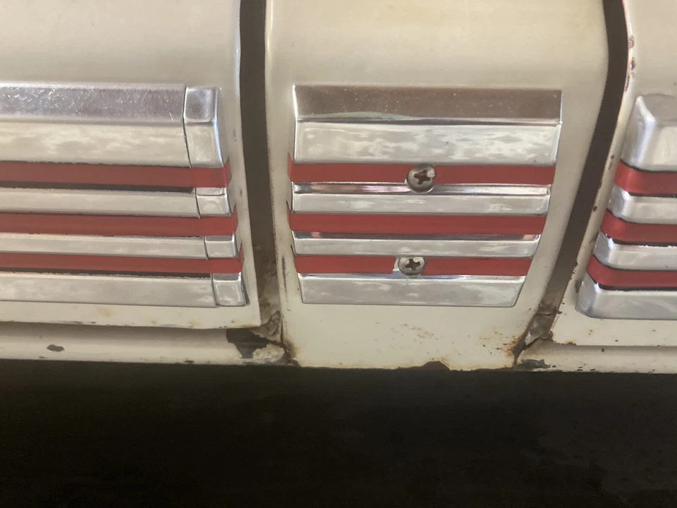 Ford F250 F350 1967 1968 1969 1970 1971 1972 doble cabina moldura de moldura trasera Foto 3 de 4