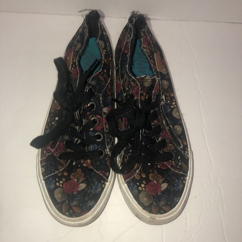 Blowfish Malibu Womens Sneakers Size 8 Black Smashing Floral Canvas Print EUC - Picture 1 of 8